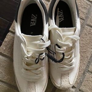 Zara sneakers size 37